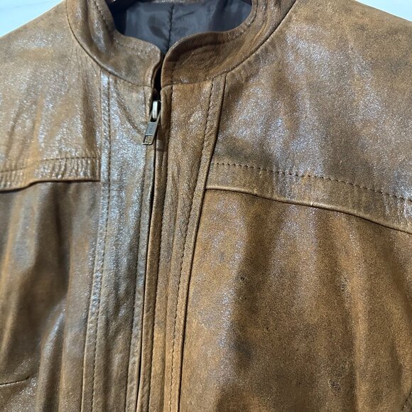 Leather jacket - Picture 2 of 6